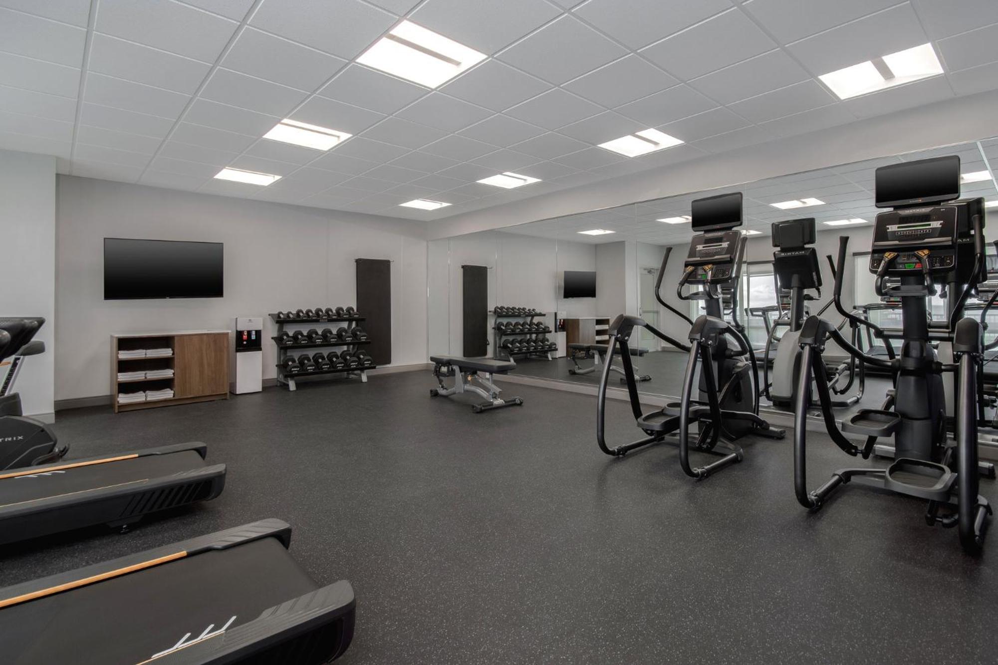 Holiday Inn Express & Suites Oscoda By Ihg Eksteriør bilde